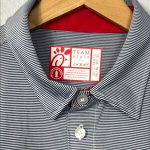 Chick-fil-A Shirt Men X-Large Blue Striped Oobe Uniform